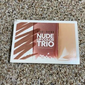 Bobbi Brown Nude lip color trio